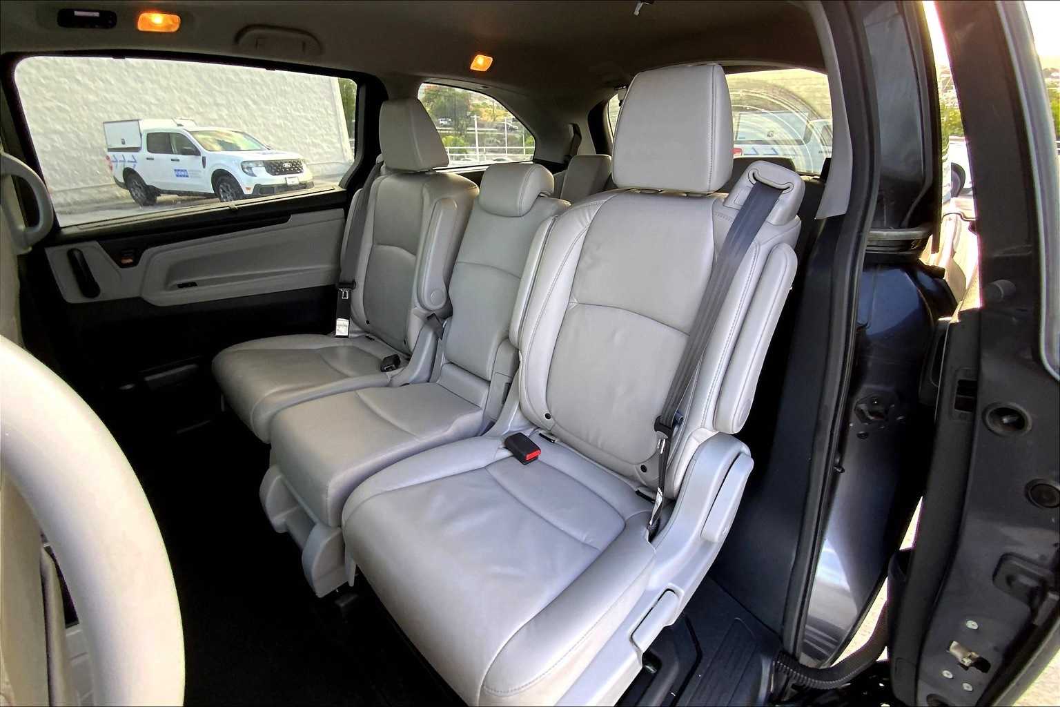 Thumbnail: 2020 Honda Odyssey - 29