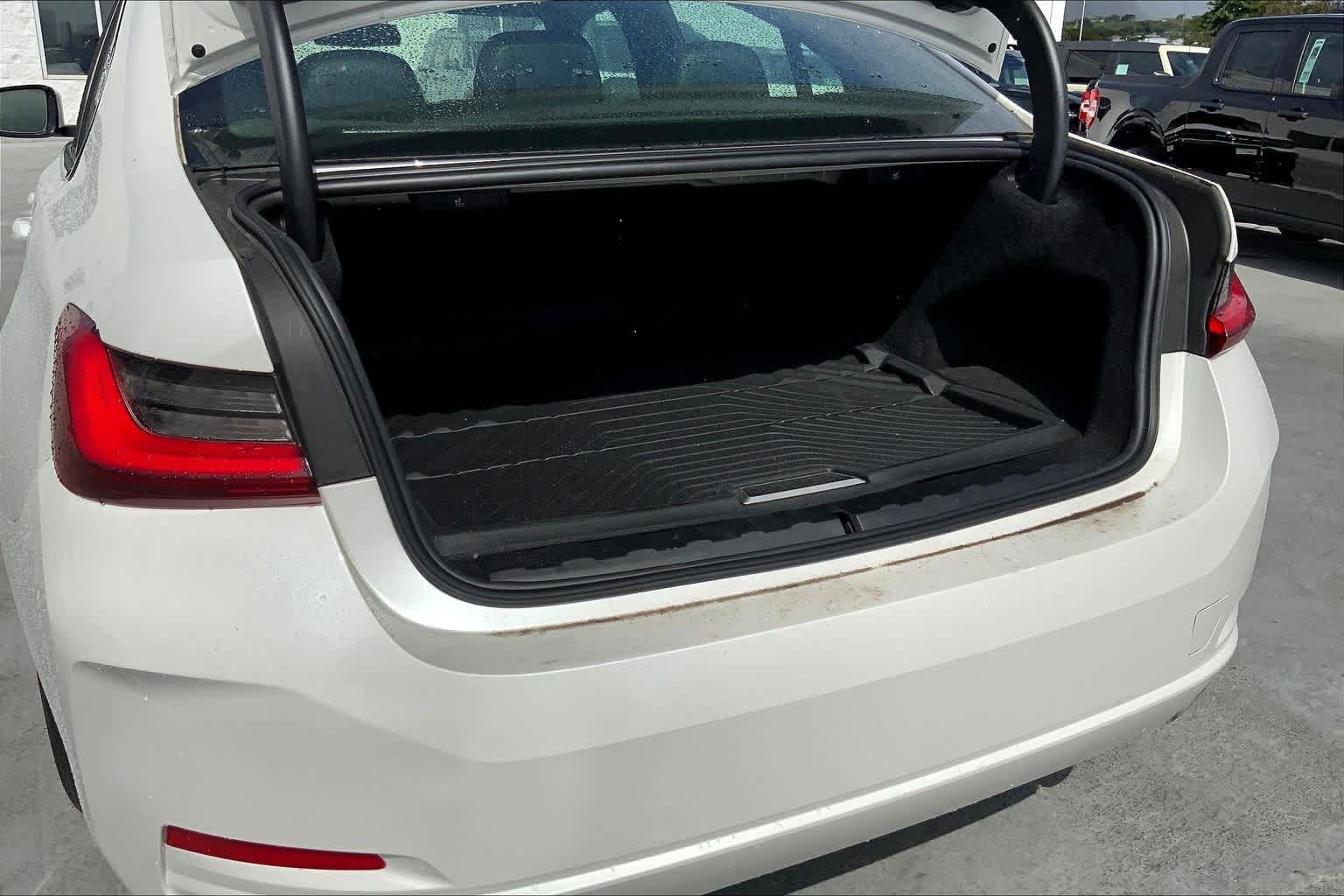 Thumbnail: 2023 BMW 3 Series - 18