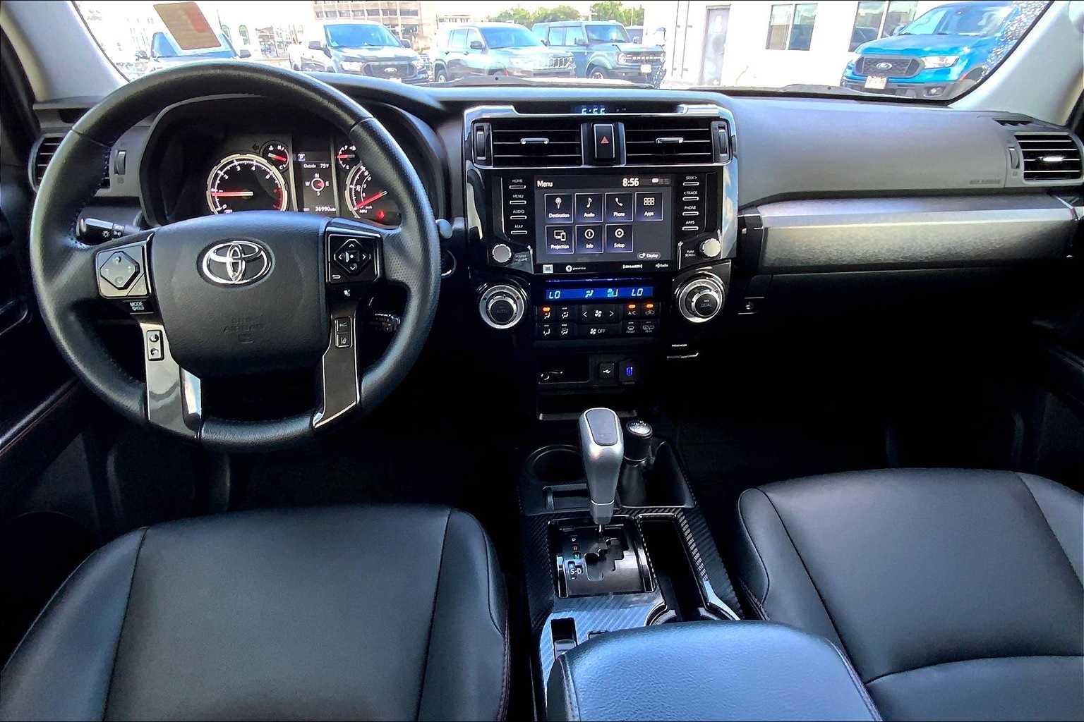 Thumbnail: 2022 Toyota 4Runner - 10