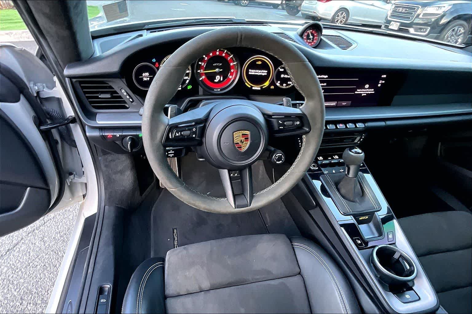 Thumbnail: 2022 Porsche 911 - 13