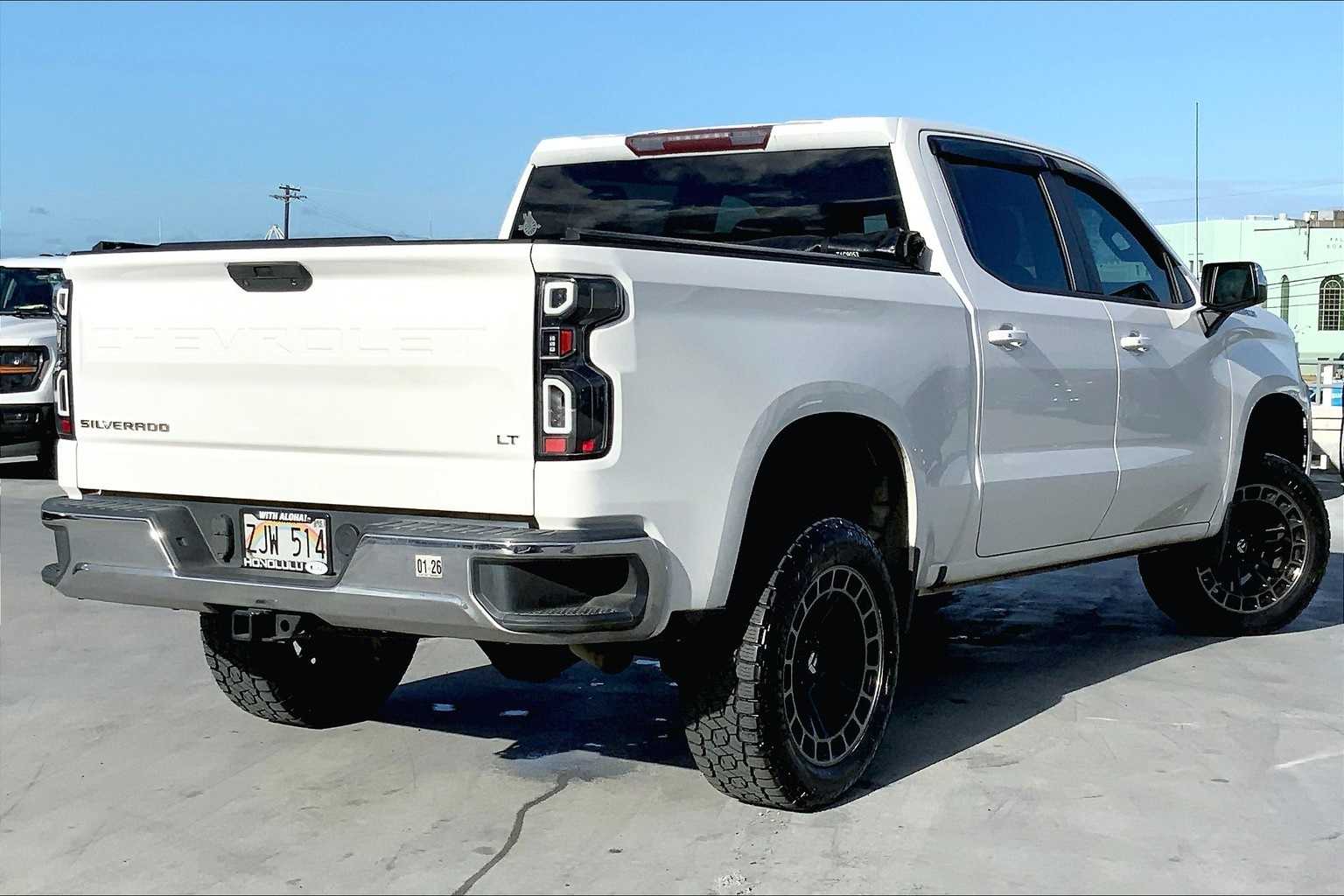 Thumbnail: 2019 Chevrolet Silverado 1500 - 22
