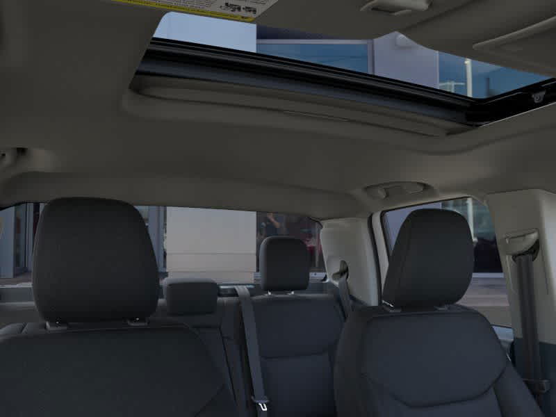 Thumbnail: 2025 Ford Maverick - 12