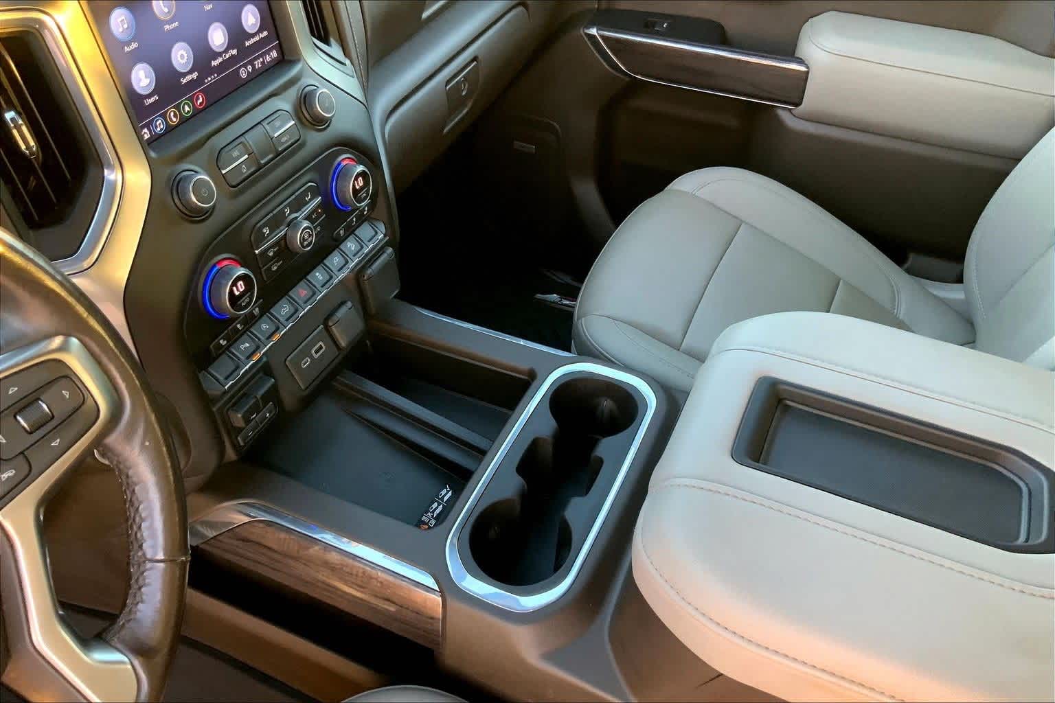 Thumbnail: 2022 Chevrolet Silverado 1500 - 16