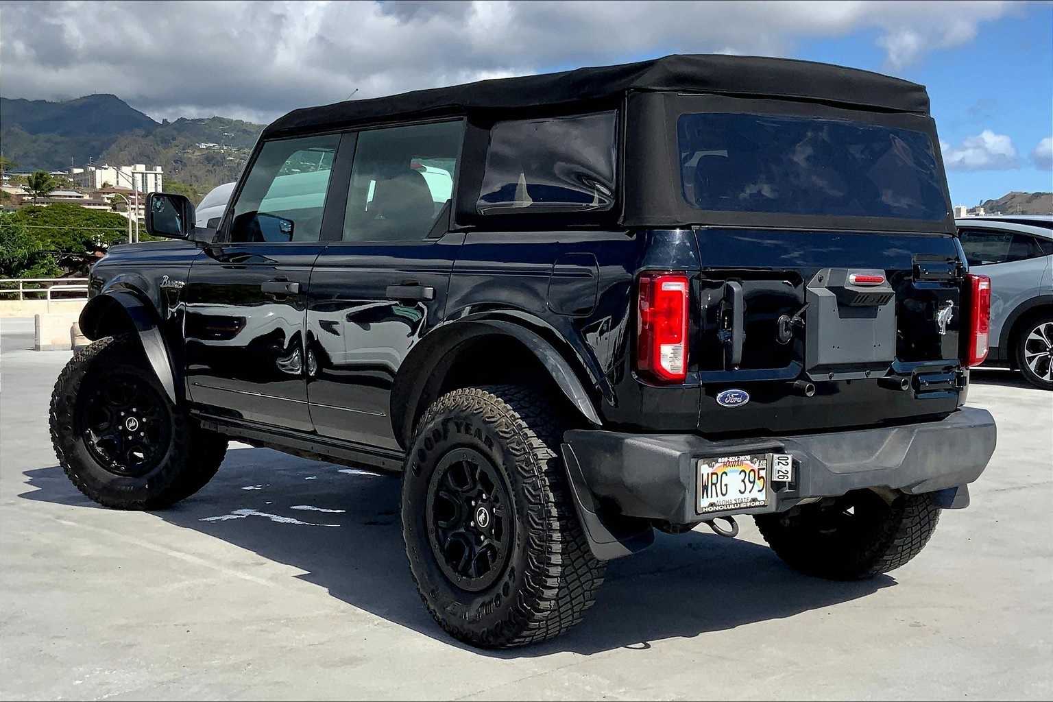 Thumbnail: 2022 Ford Bronco - 4