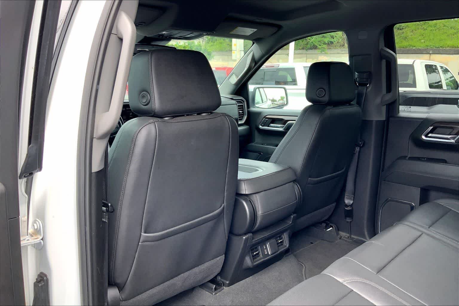 Thumbnail: 2024 GMC Sierra 1500 - 12