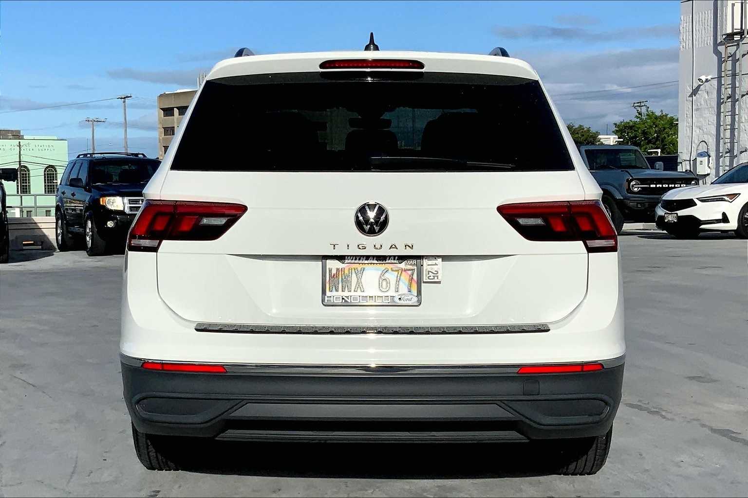 Thumbnail: 2024 Volkswagen Tiguan - 5