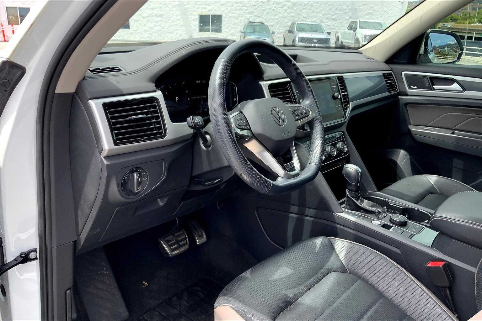Thumbnail: 2022 Volkswagen Atlas - 2