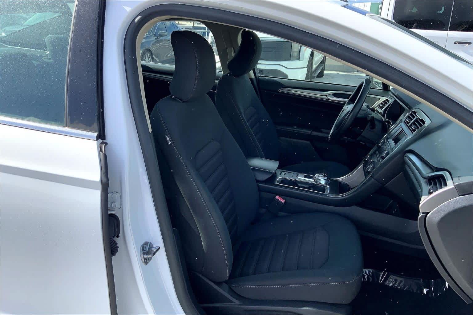 Thumbnail: 2018 Ford Fusion - 13