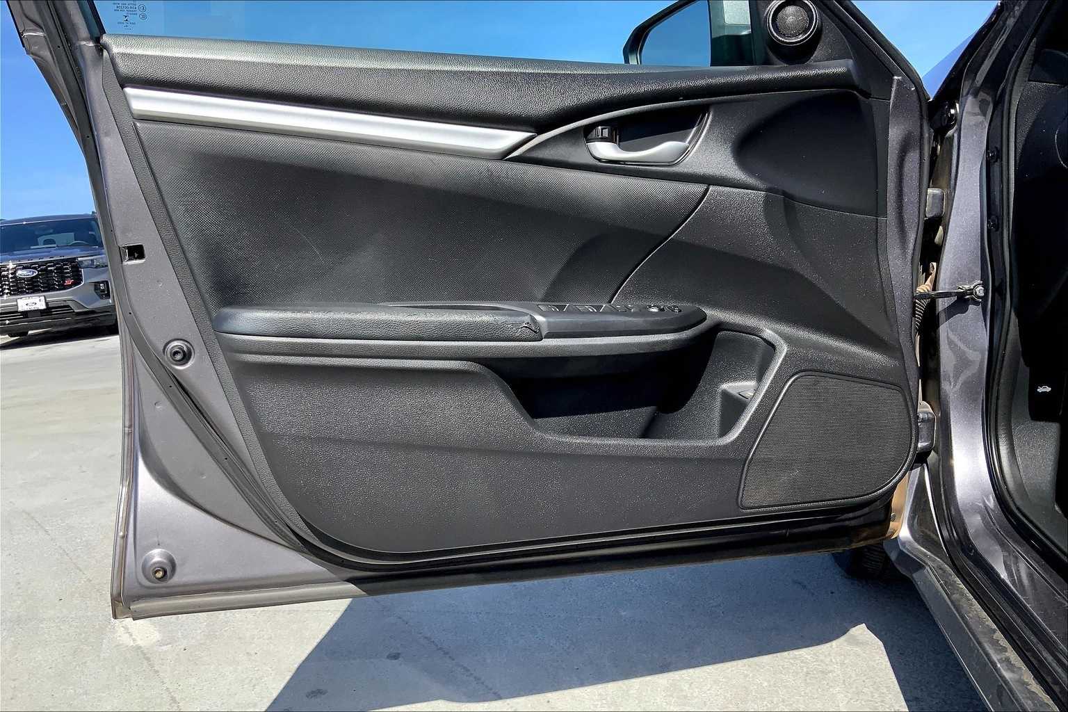 Thumbnail: 2019 Honda Civic - 27