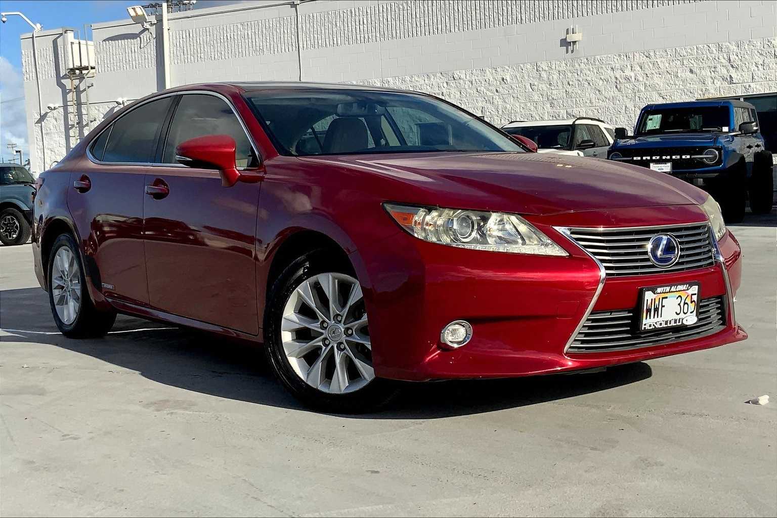 Thumbnail: 2014 Lexus ES - 21