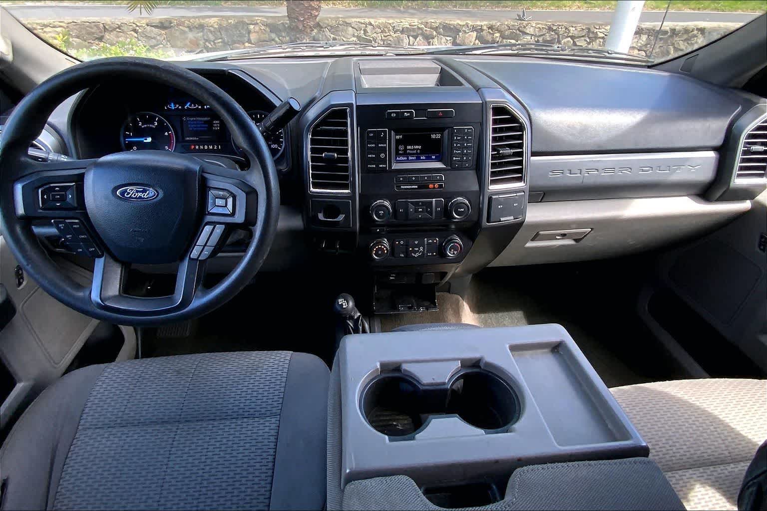 Thumbnail: 2017 Ford F-550 - 10