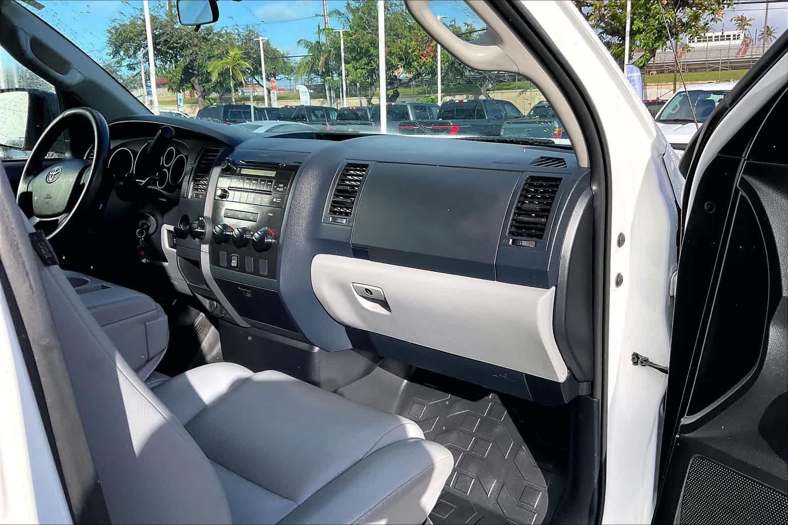 Thumbnail: 2013 Toyota Tundra - 23