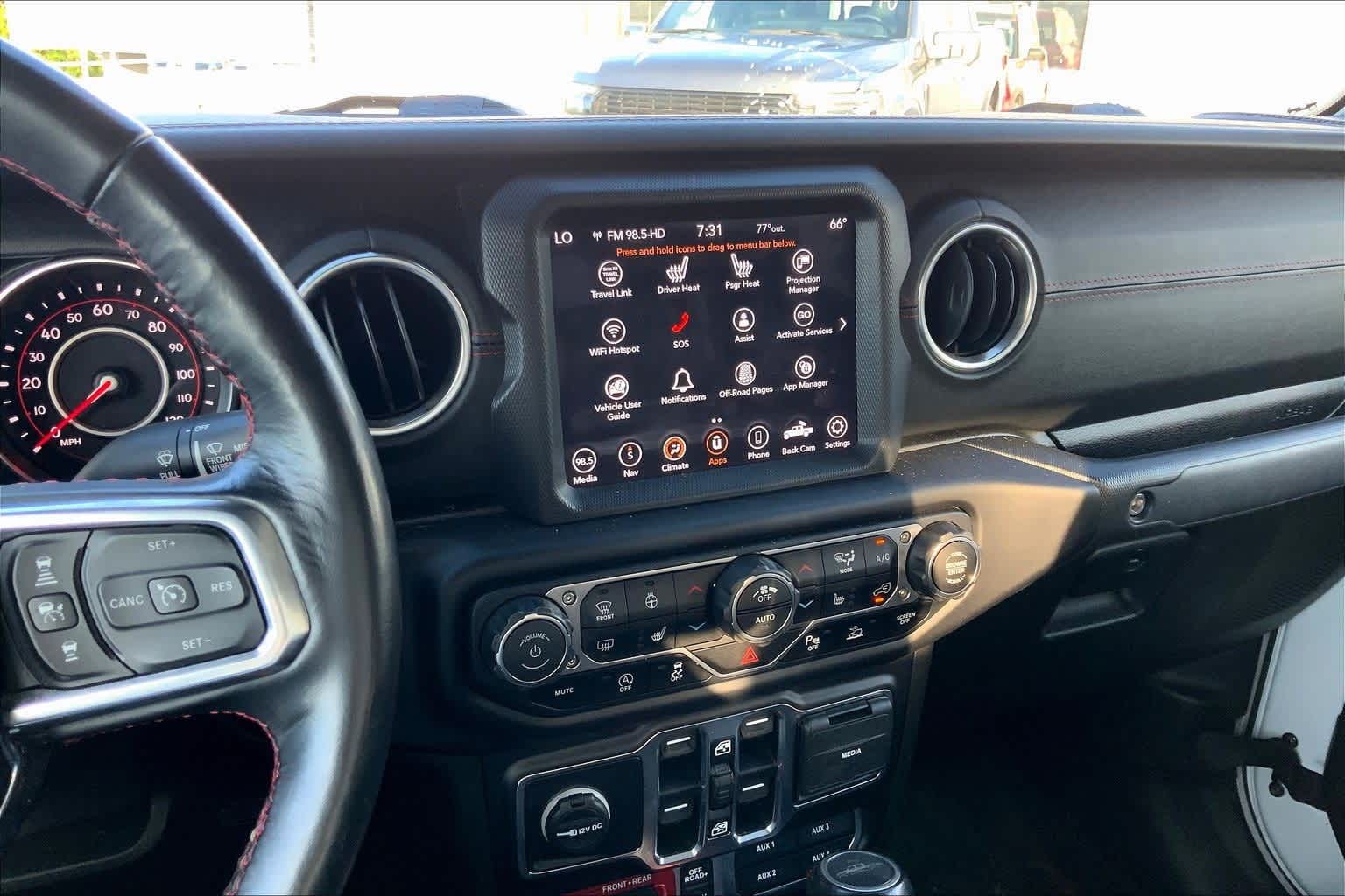 Thumbnail: 2020 Jeep Gladiator - 15