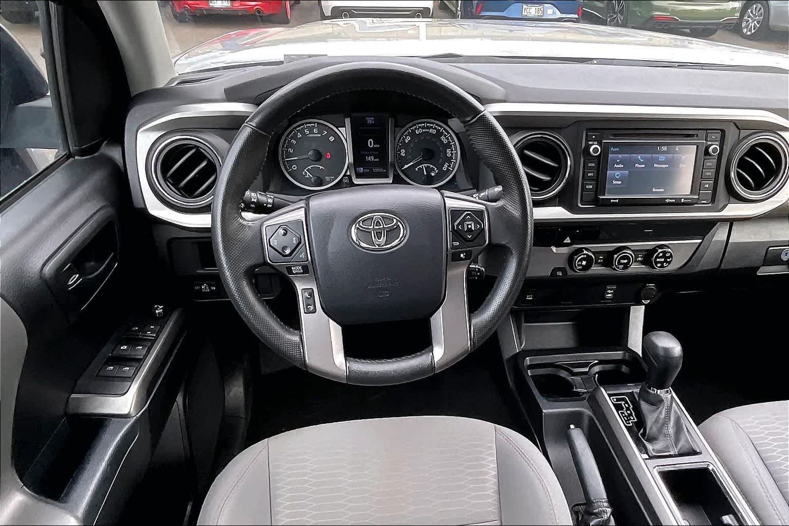 Thumbnail: 2017 Toyota Tacoma - 14