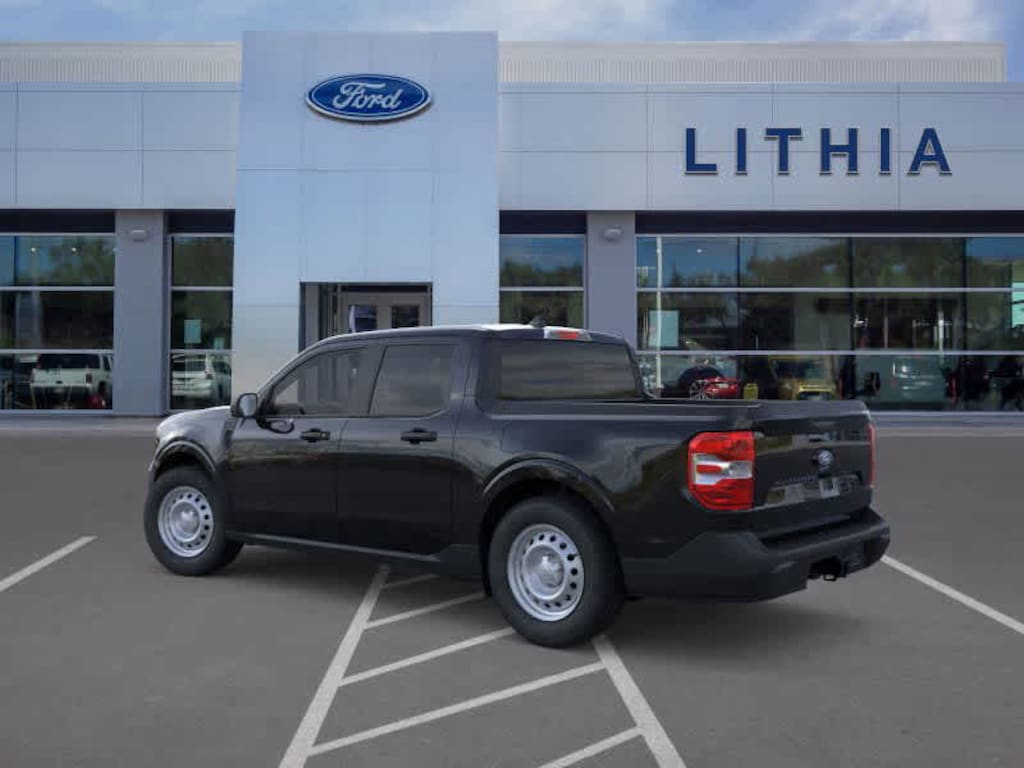 New 2025 Ford Maverick XL Truck SuperCrew