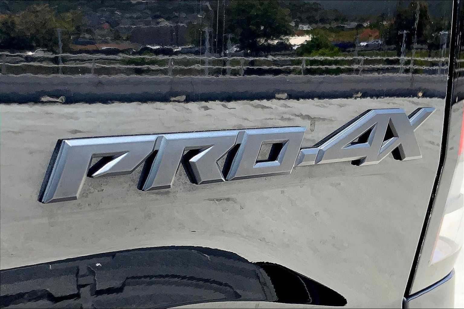 Thumbnail: 2023 Nissan Frontier - 7