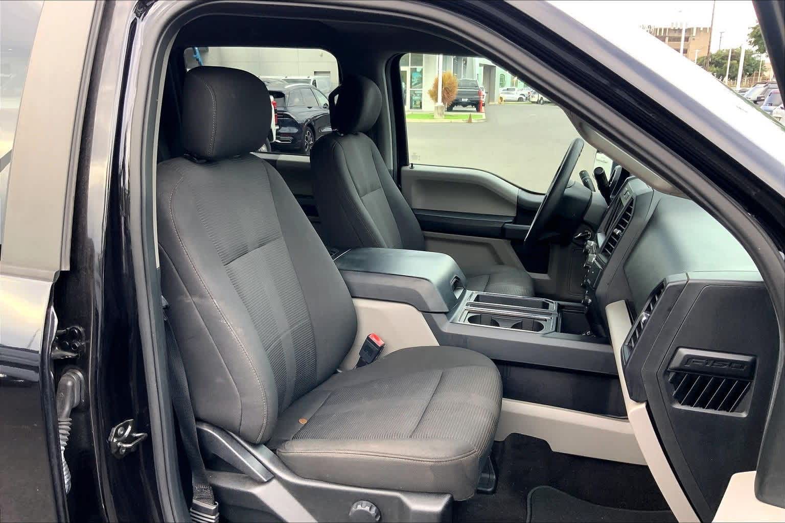 Thumbnail: 2019 Ford F-150 - 13