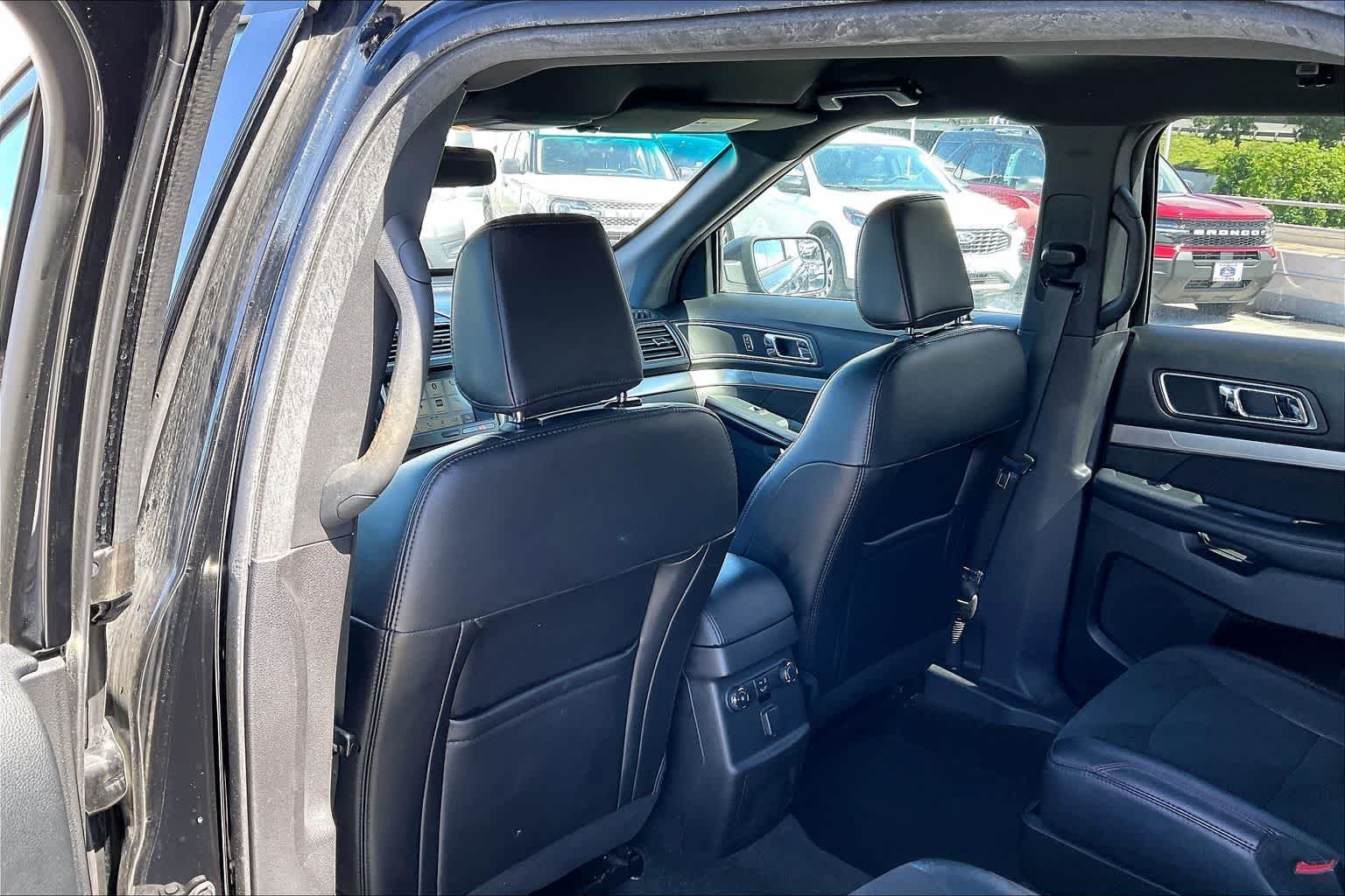 Thumbnail: 2018 Ford Explorer - 12