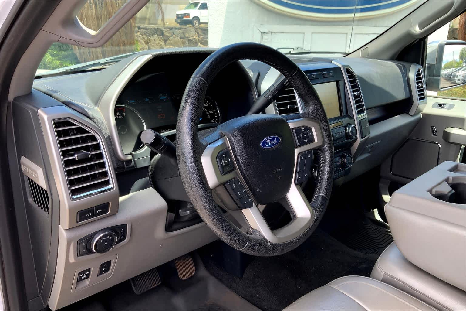 Used 2015 Ford F-150 Lariat with VIN 1FTEW1CPXFKD06431 for sale in Honolulu, HI