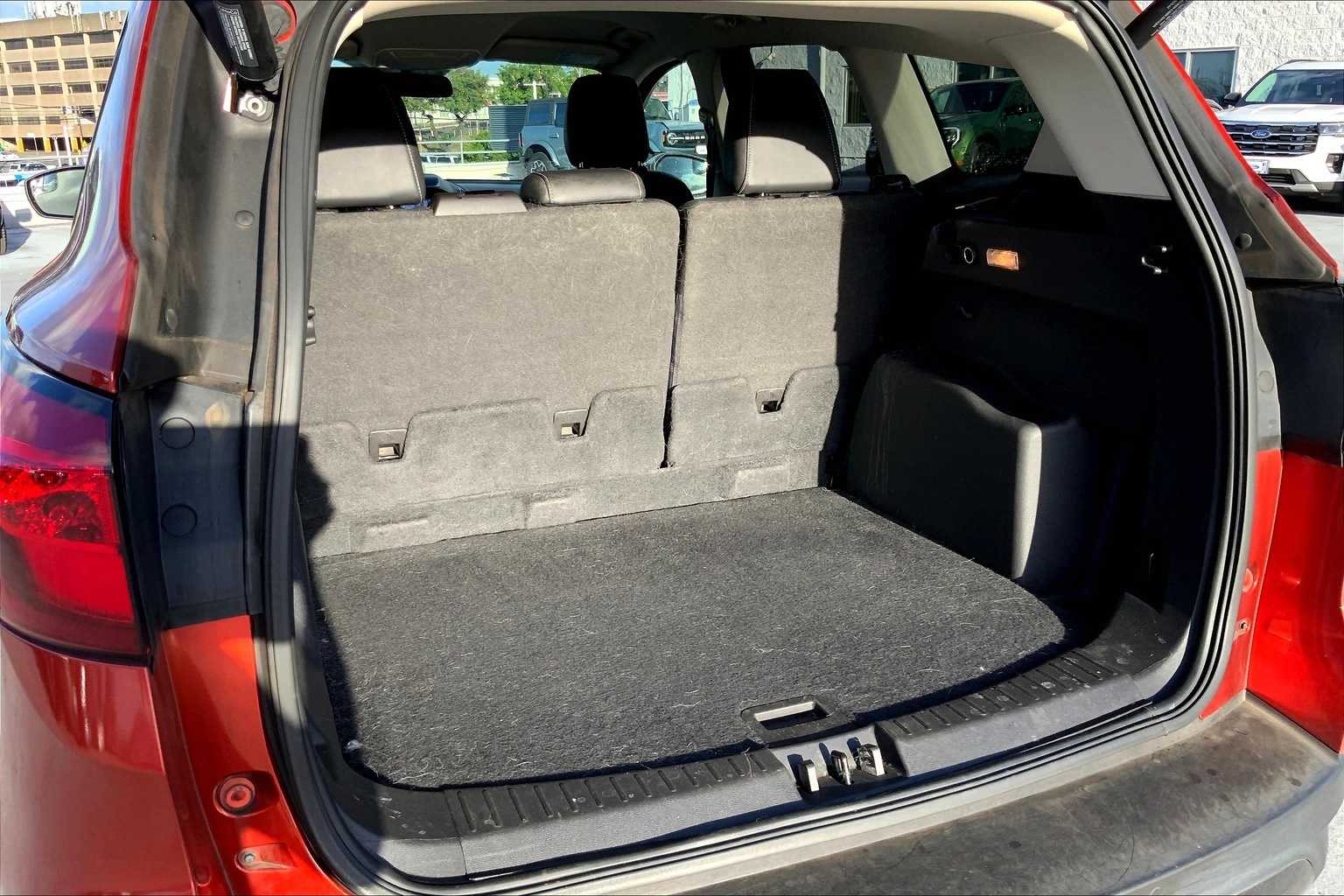 Thumbnail: 2019 Ford Escape - 18
