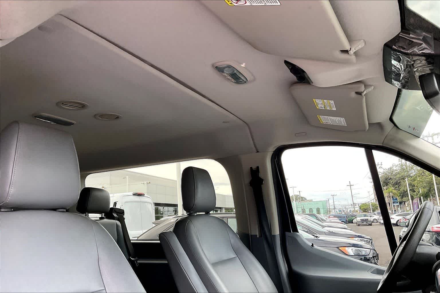 Thumbnail: 2017 Ford Transit Series - 30