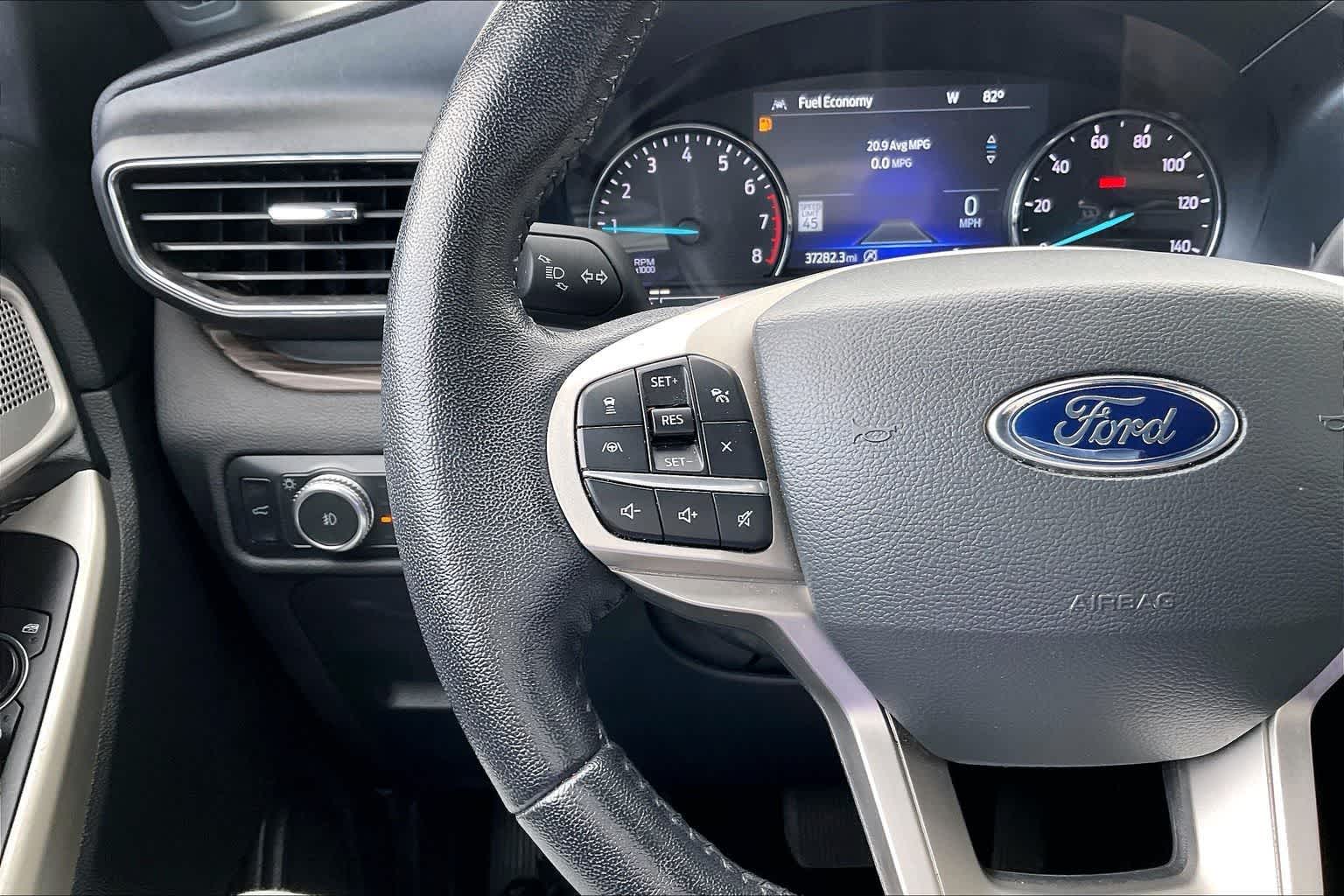 Thumbnail: 2022 Ford Explorer - 24
