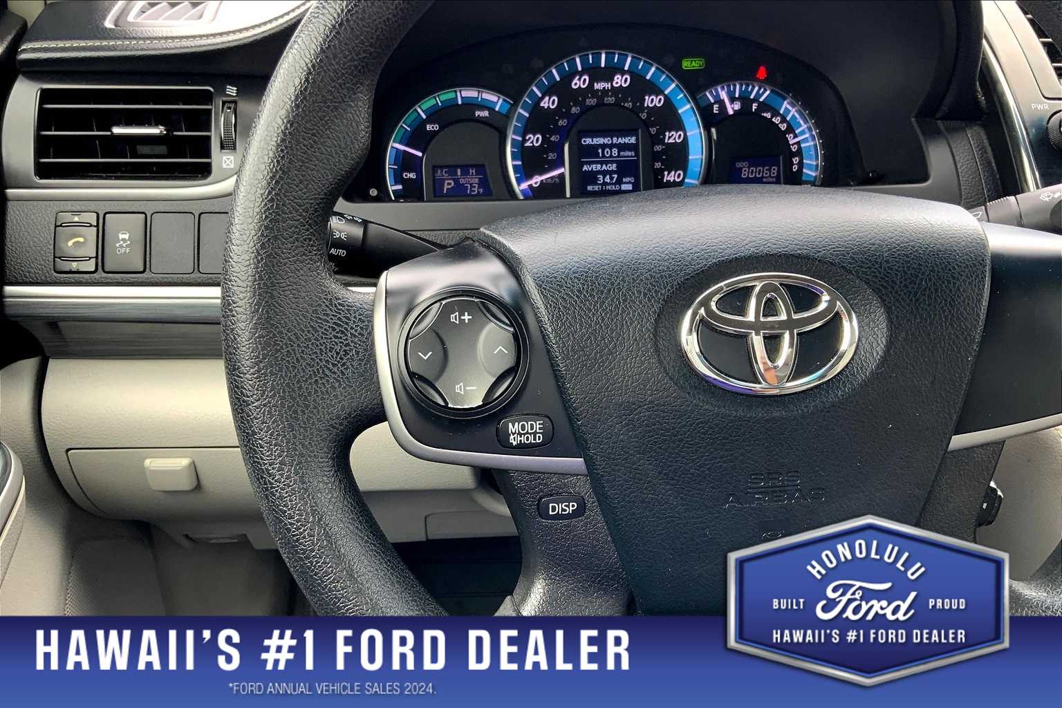 2012 Toyota Camry LE 24