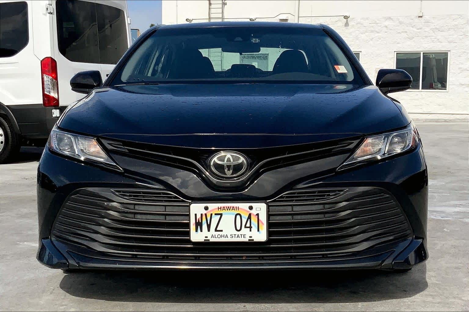 Thumbnail: 2018 Toyota Camry - 6