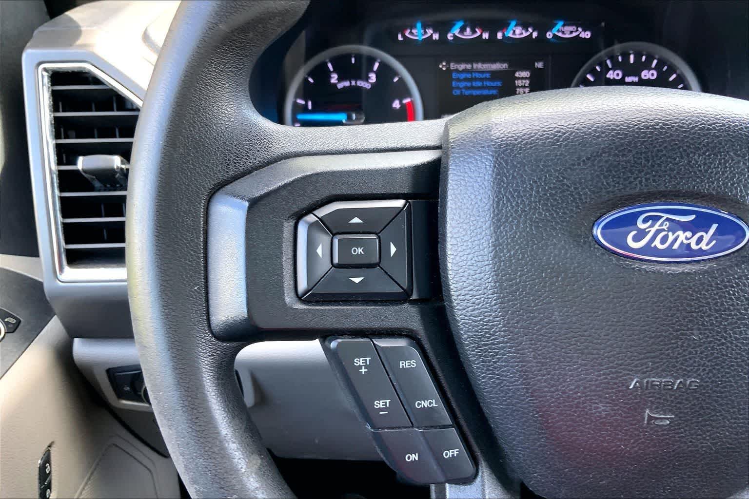 Thumbnail: 2017 Ford F-550 - 23