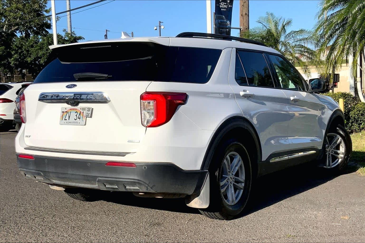 Thumbnail: 2020 Ford Explorer - 22