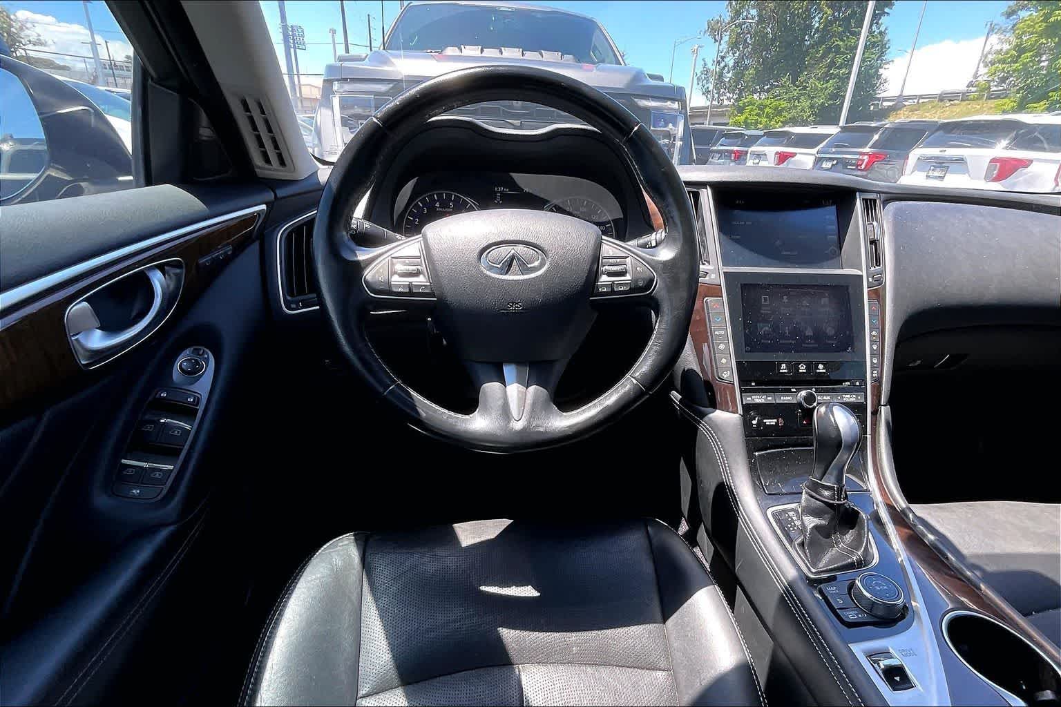 Thumbnail: 2014 INFINITI Q50 - 14