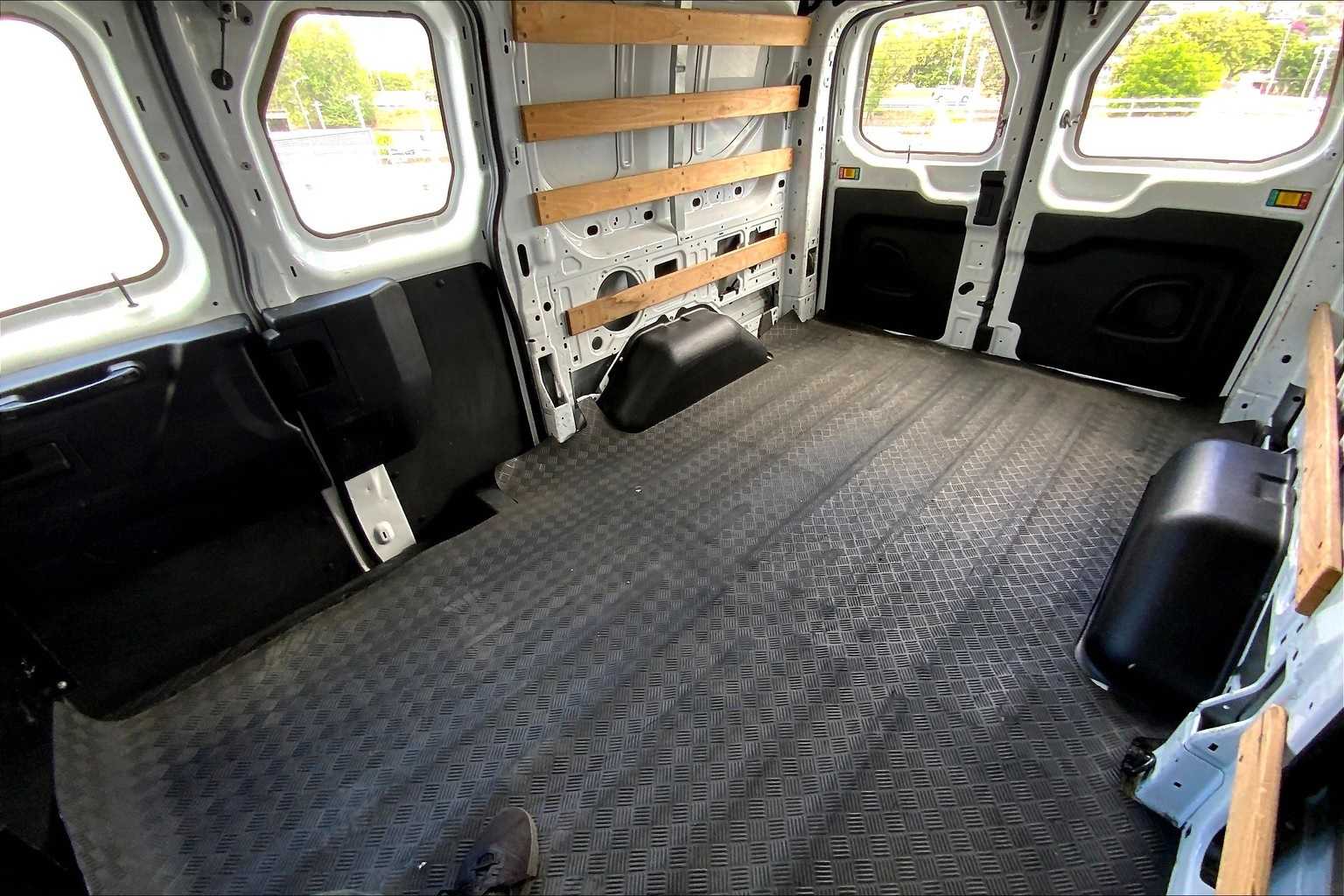 Thumbnail: 2021 Ford Transit Series - 29