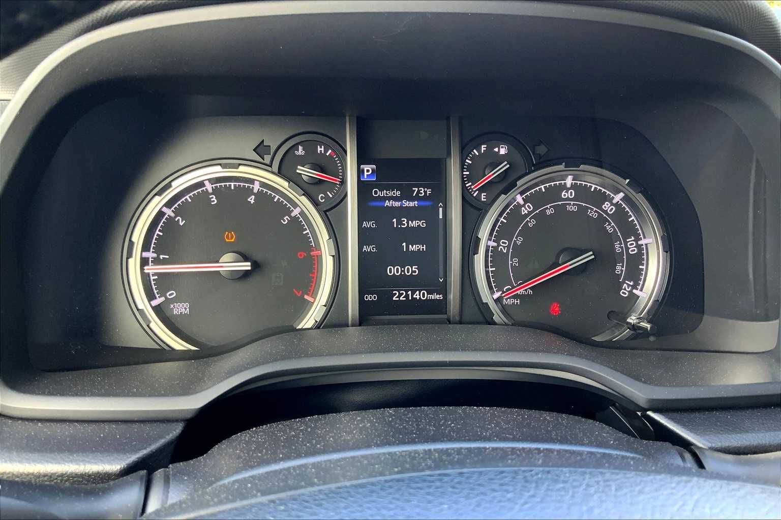 Thumbnail: 2022 Toyota 4Runner - 17