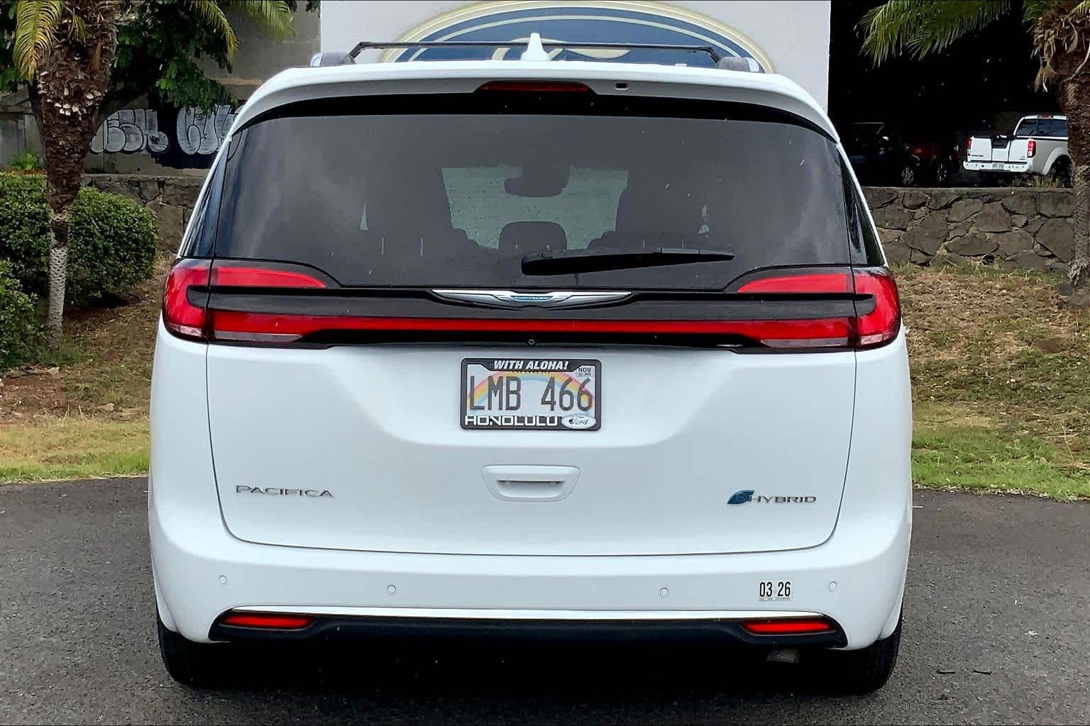 Thumbnail: 2021 Chrysler Pacifica - 5