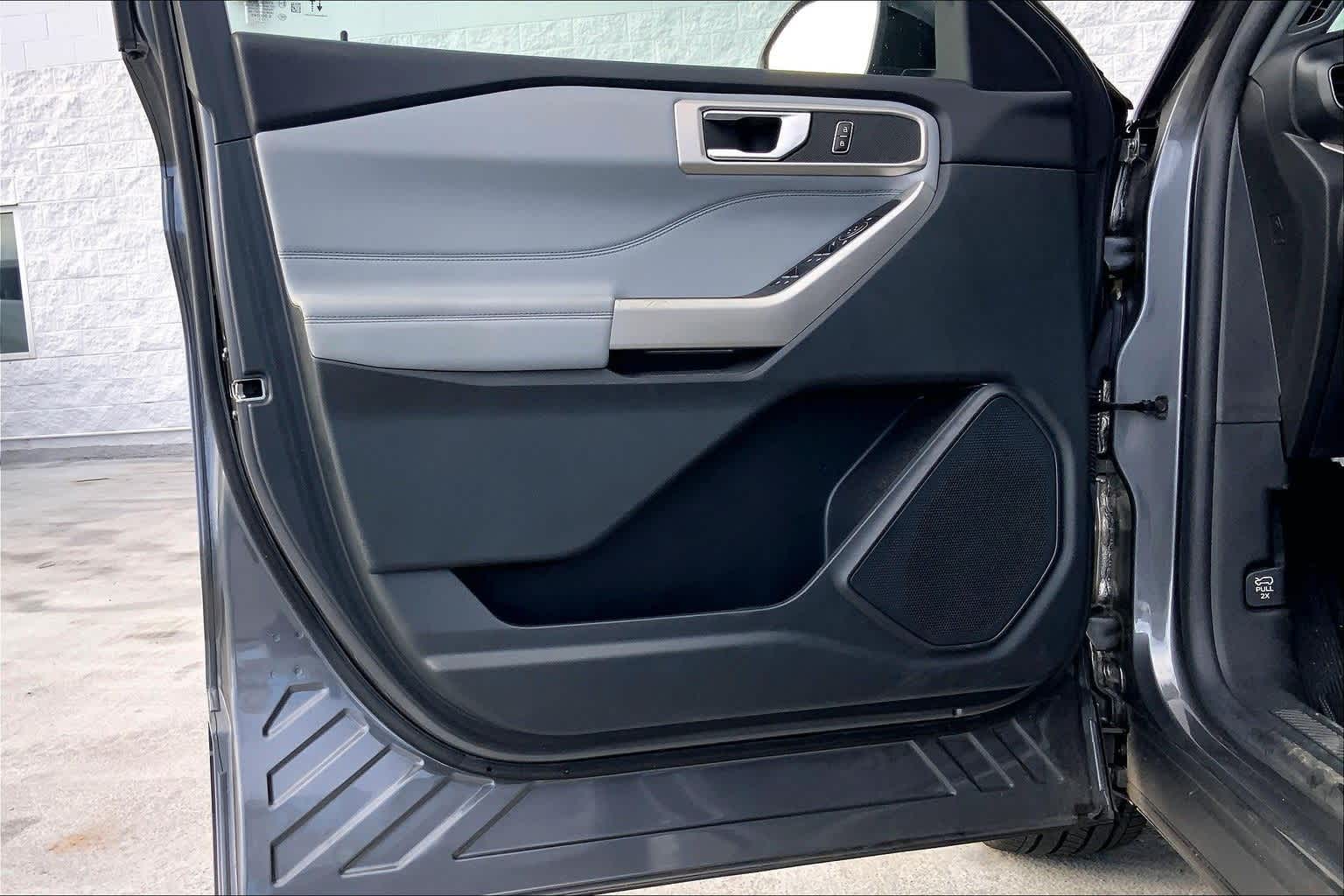 Thumbnail: 2023 Ford Explorer - 27