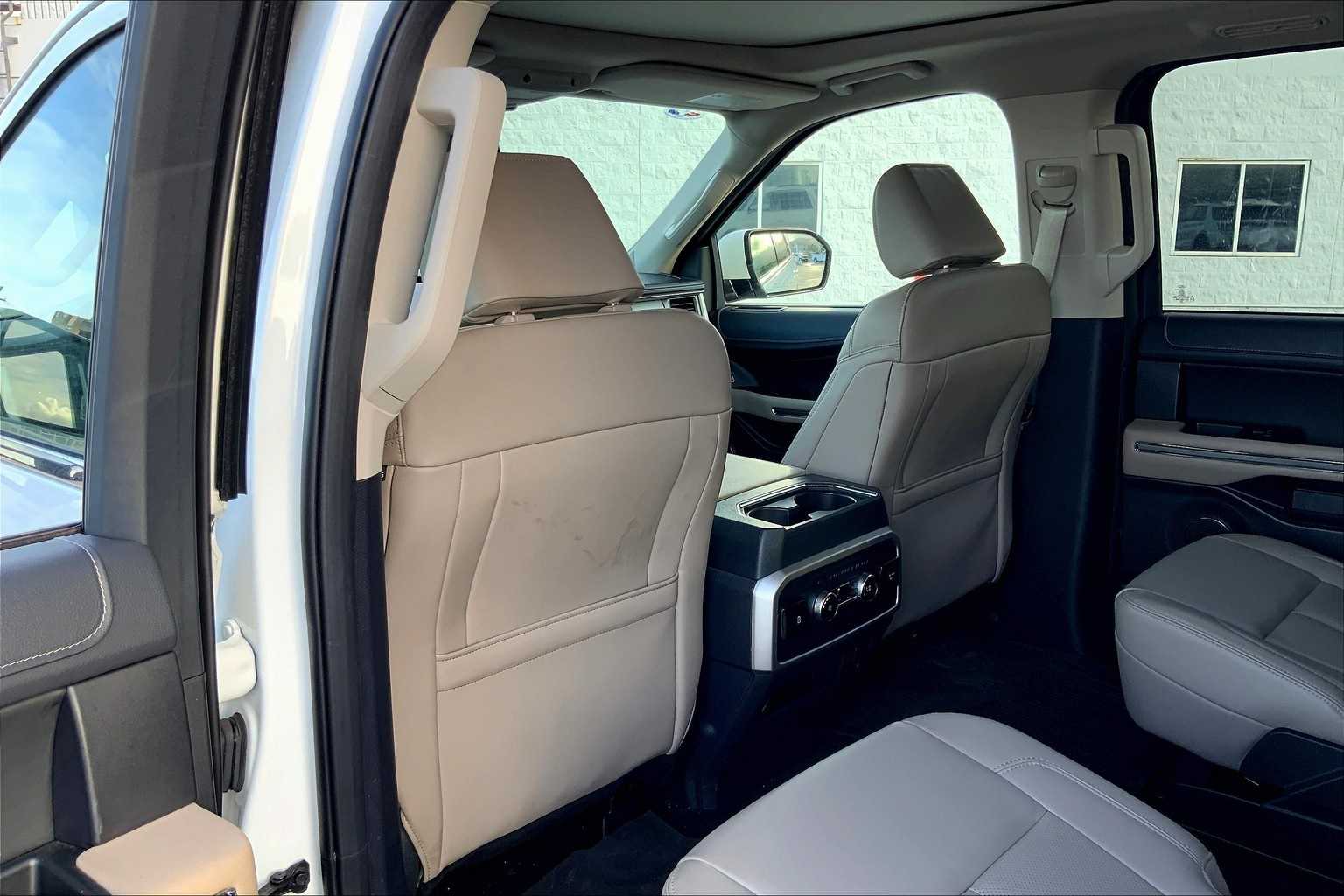 Thumbnail: 2024 Ford Expedition - 12