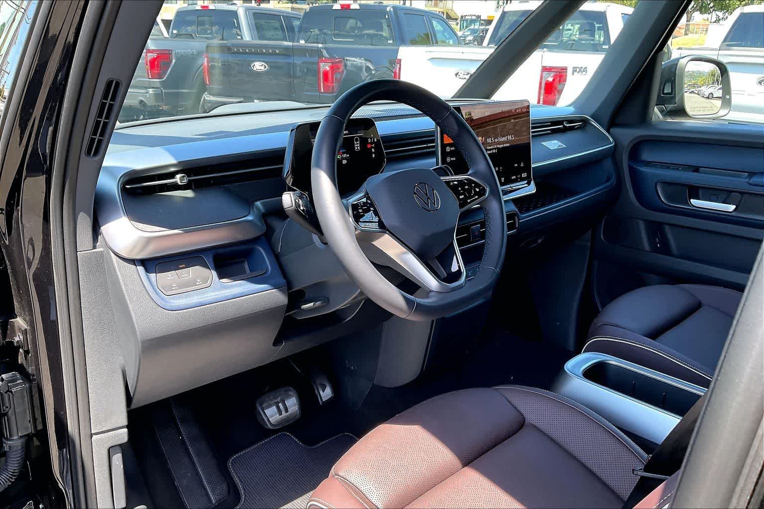 Used 2025 Volkswagen ID. Buzz PRO S with VIN WVGAWVEB1SH019313 for sale in Honolulu, HI