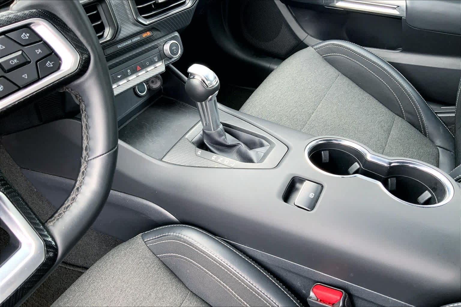 Thumbnail: 2025 Ford Mustang - 15