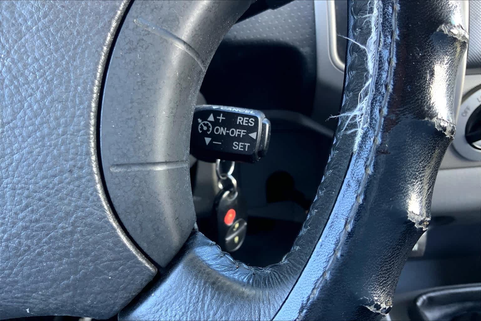 Thumbnail: 2005 Toyota Tacoma - 25