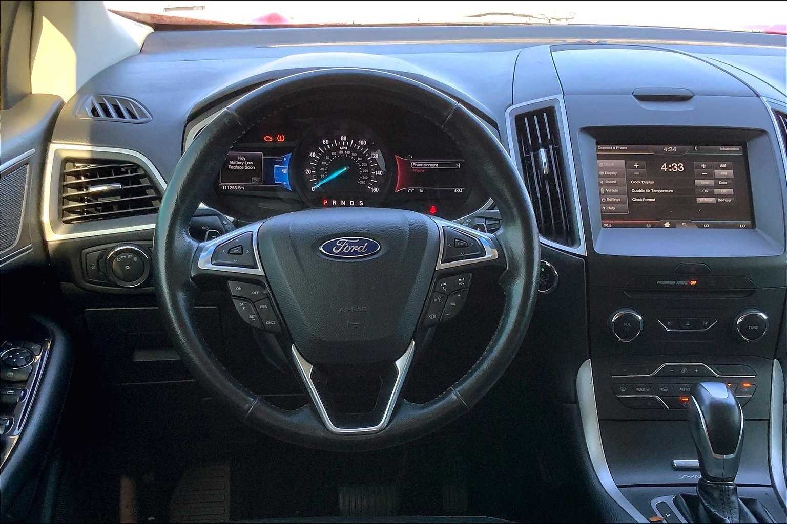 Thumbnail: 2015 Ford Edge - 14