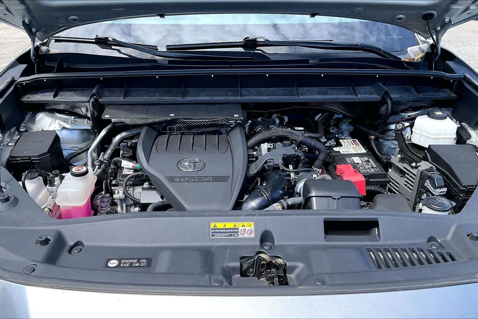 Thumbnail: 2023 Toyota Highlander - 9
