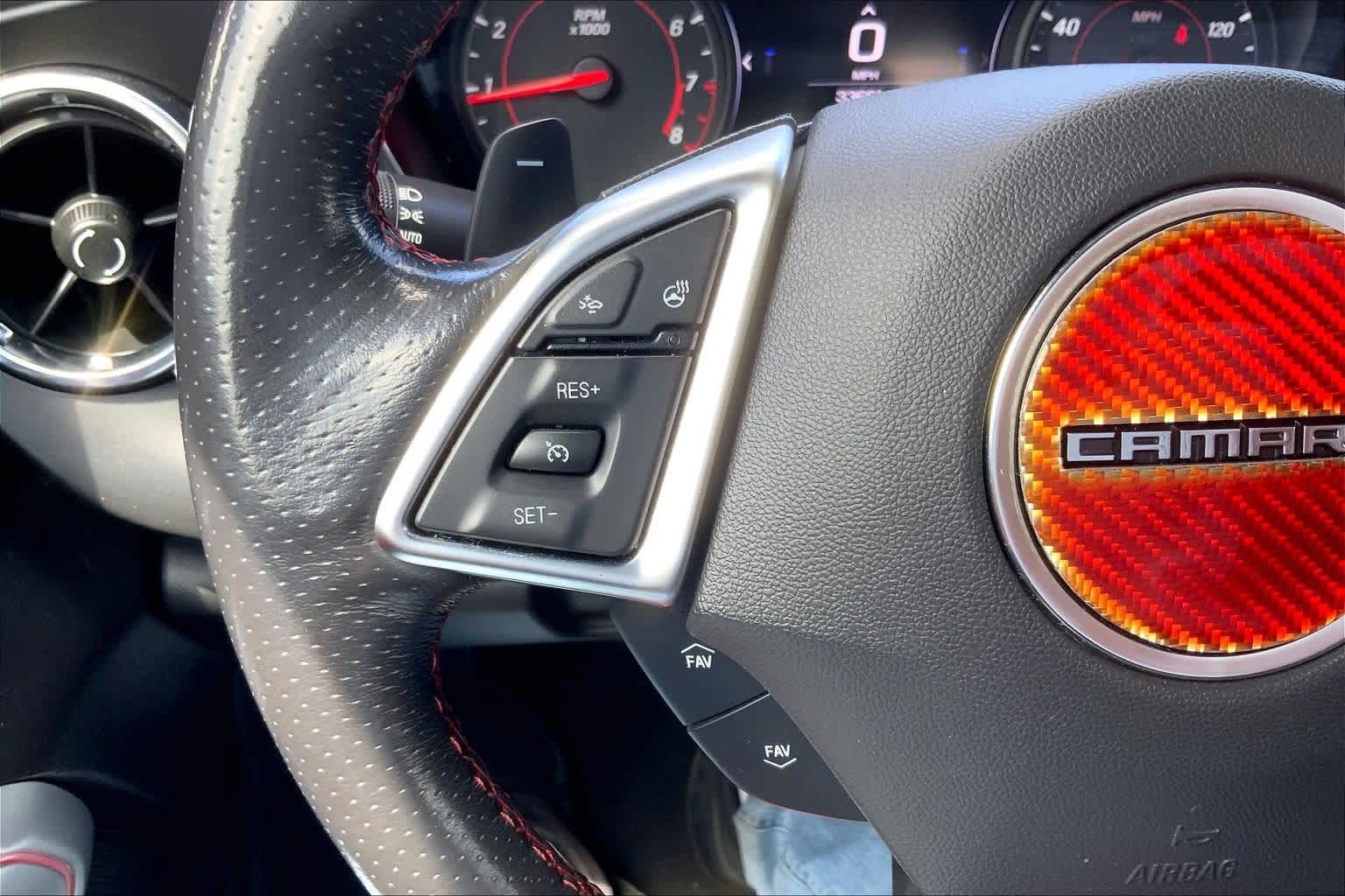 Thumbnail: 2019 Chevrolet Camaro - 23