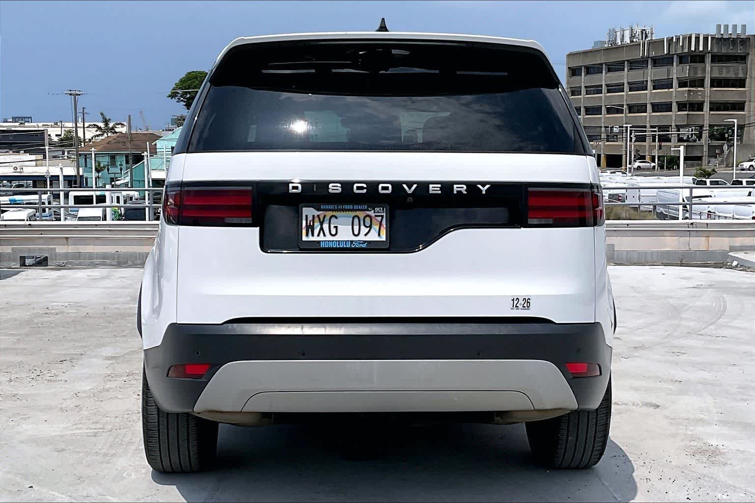 Thumbnail: 2024 Land Rover Discovery - 5