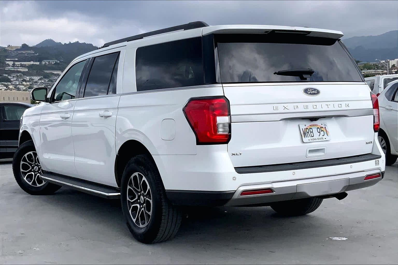 Thumbnail: 2022 Ford Expedition MAX - 4