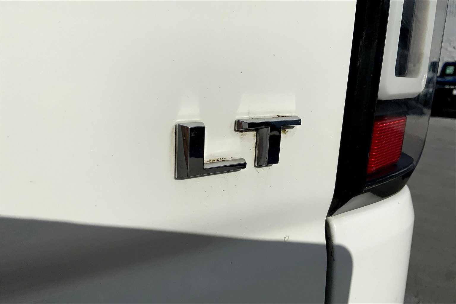 Thumbnail: 2019 Chevrolet Silverado 1500 - 7