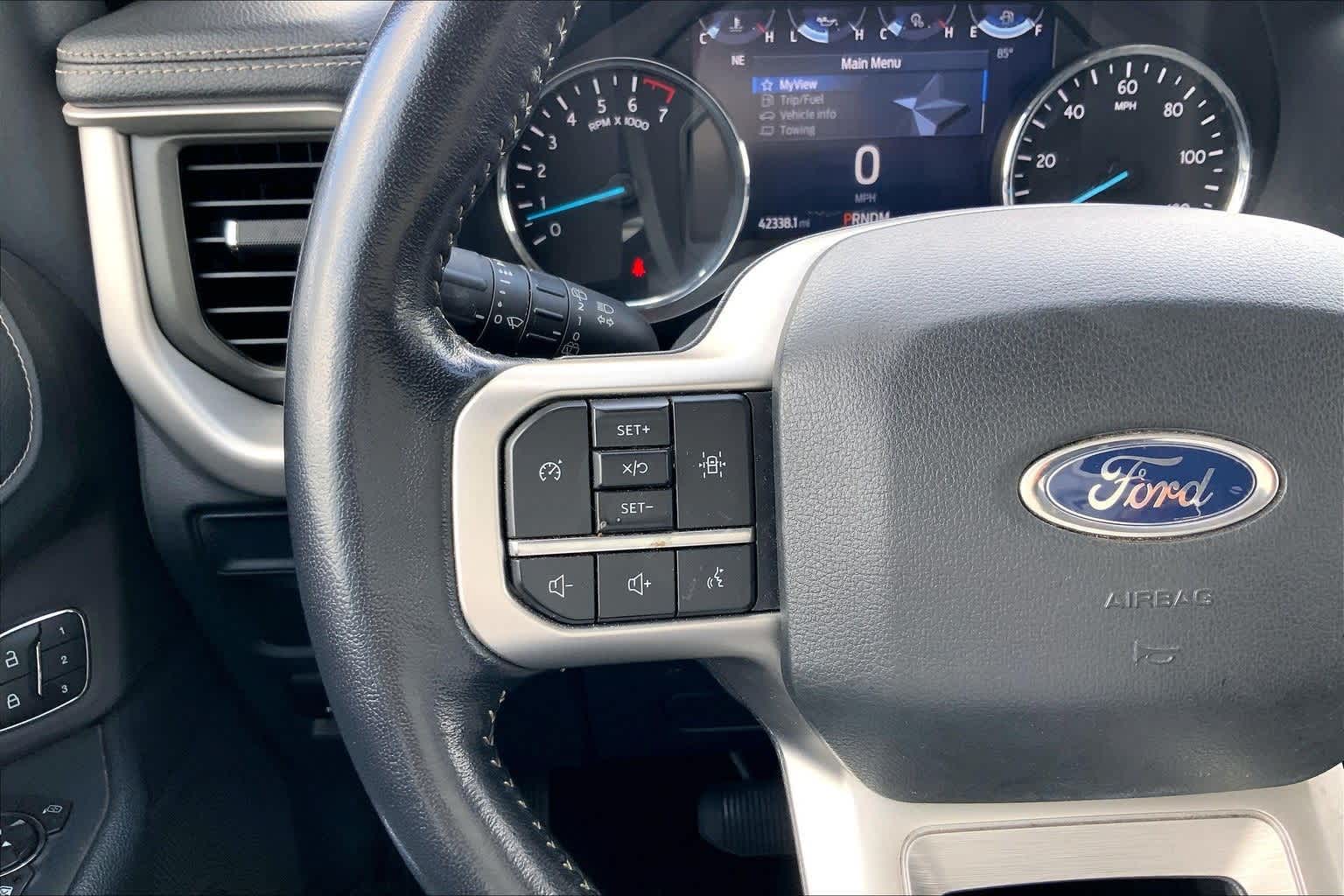 Thumbnail: 2022 Ford Expedition MAX - 24