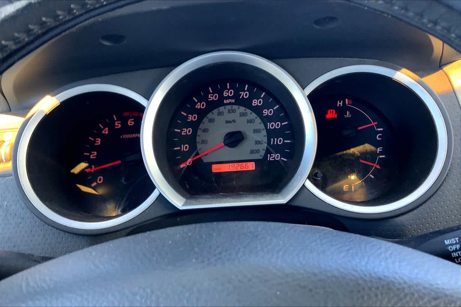 Thumbnail: 2005 Toyota Tacoma - 17