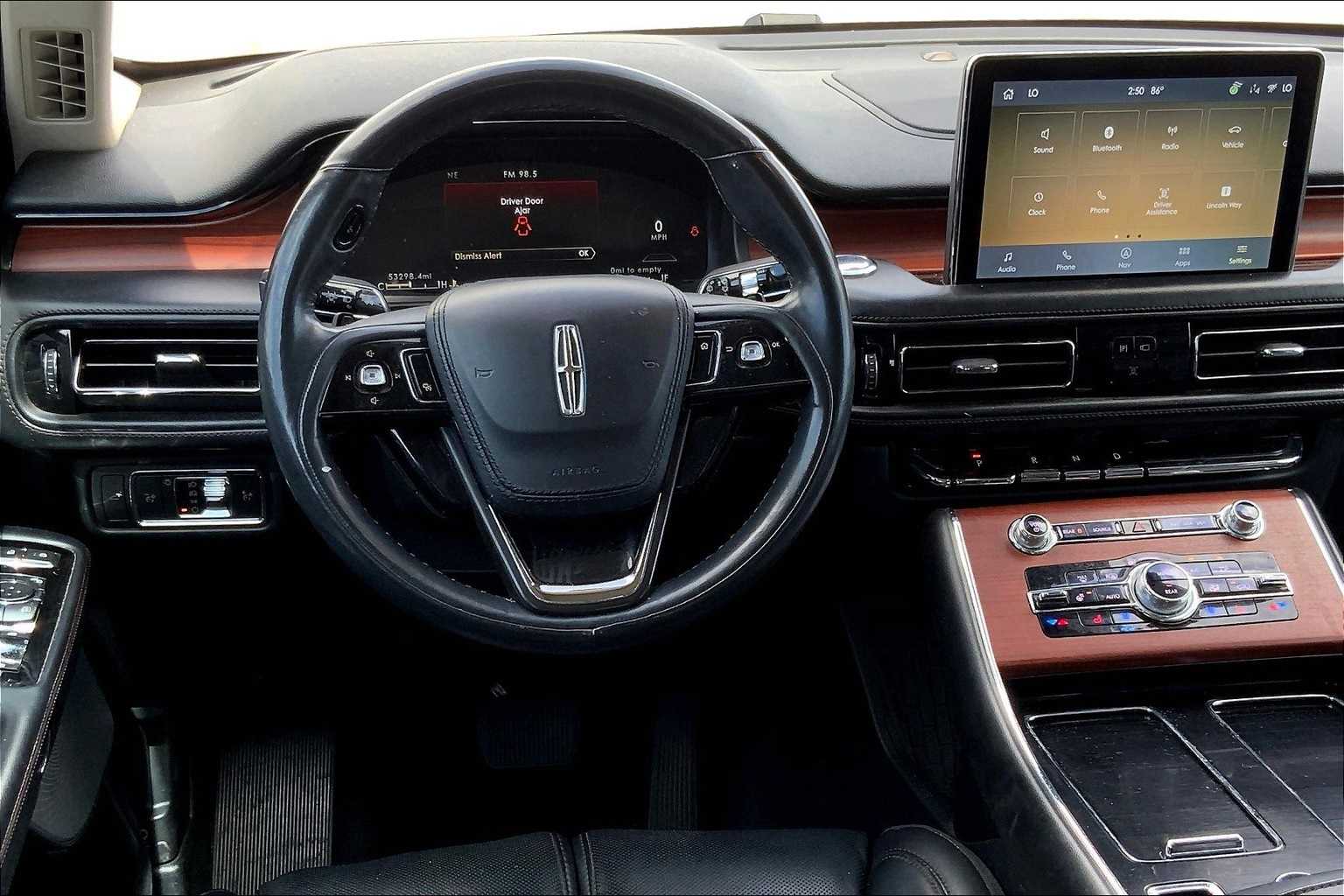 Thumbnail: 2022 Lincoln Aviator - 14
