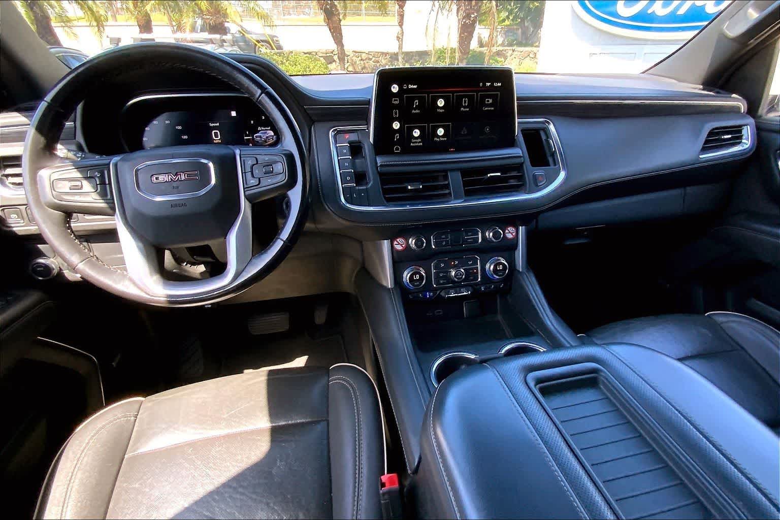 Thumbnail: 2022 GMC Yukon XL - 10