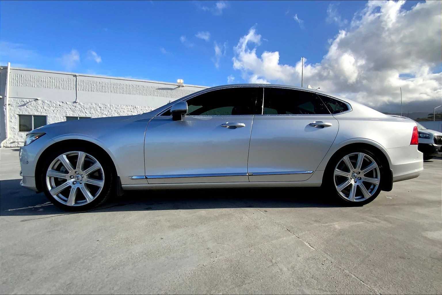 Thumbnail: 2017 Volvo S90 - 3